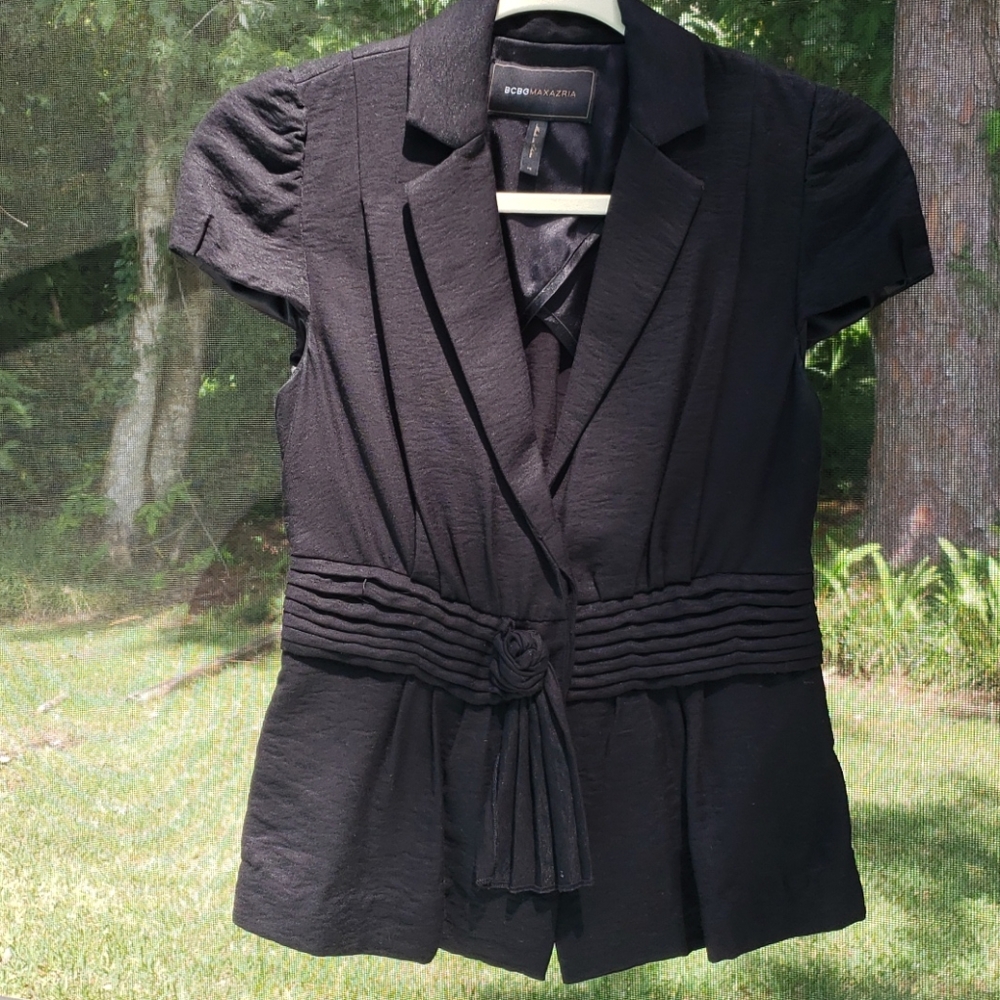 BCBG - short sleeve jacket XS